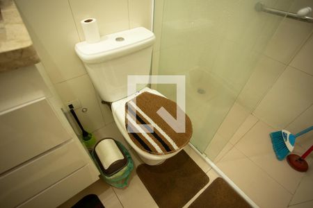 Casa à venda com 208m², 5 quartos e 2 vagas Casa à venda com 208m², 5 quartos e 2 vagasBANHEIRO QUARTO 2