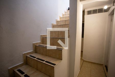 Casa à venda com 208m², 5 quartos e 2 vagas Casa à venda com 208m², 5 quartos e 2 vagasCASA DE ALUGUEL 2