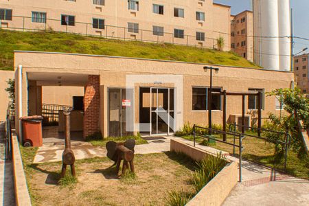 Apartamento para alugar com 34m², 2 quartos e 1 vaga Apartamento para alugar com 34m², 2 quartos e 1 vagaÁrea comum - Salão de festas