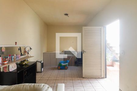 Casa à venda com 156m², 4 quartos e 2 vagasSuíte 1