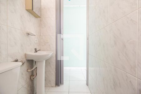 Casa à venda com 156m², 4 quartos e 2 vagasBanheiro Suíte 2