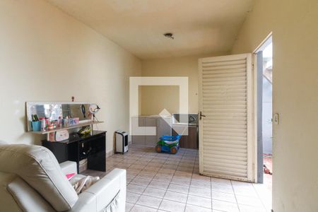 Casa à venda com 156m², 4 quartos e 2 vagasSuíte 1