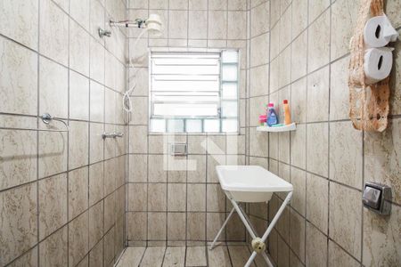 Casa à venda com 156m², 4 quartos e 2 vagasBanheiro