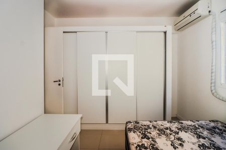 Quarto 1 de apartamento à venda com 2 quartos, 54m² em Jardim Carvalho, Porto Alegre