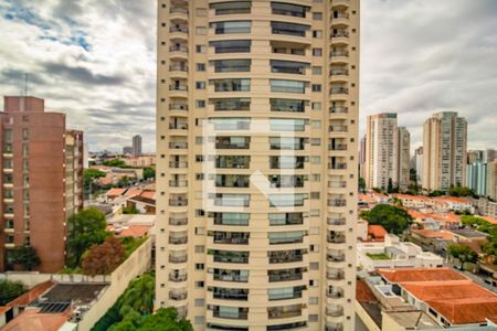 Apartamento para alugar com 95m², 3 quartos e 2 vagas Apartamento para alugar com 95m², 3 quartos e 2 vagasVaranda