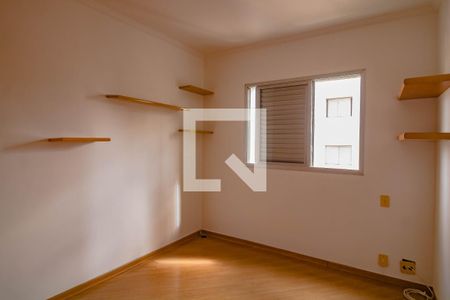 Apartamento para alugar com 95m², 3 quartos e 2 vagas Apartamento para alugar com 95m², 3 quartos e 2 vagasQuarto 2