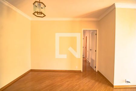 Apartamento para alugar com 95m², 3 quartos e 2 vagas Apartamento para alugar com 95m², 3 quartos e 2 vagasSala