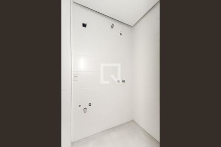 Apartamento à venda com 64m², 2 quartos e 1 vaga Apartamento à venda com 64m², 2 quartos e 1 vagaBanheiro 2