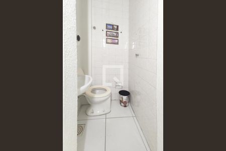 Apartamento para alugar com 62m², 2 quartos e sem vagaBanheiro de Serviço