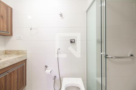 Apartamento para alugar com 74m², 2 quartos e 1 vaga Apartamento para alugar com 74m², 2 quartos e 1 vagaBanheiro