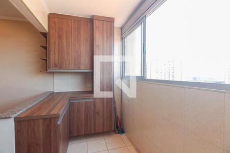 Apartamento para alugar com 74m², 2 quartos e 1 vaga Apartamento para alugar com 74m², 2 quartos e 1 vagaÁrea de Serviço
