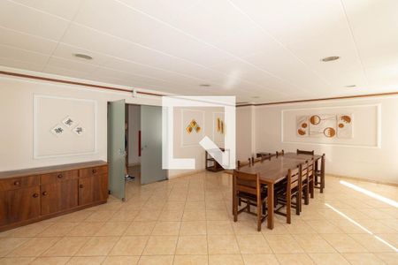 Apartamento para alugar com 74m², 2 quartos e 1 vaga Apartamento para alugar com 74m², 2 quartos e 1 vagaCondomínio - Salão de Festas