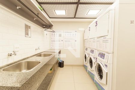 Apartamento para alugar com 30m², 1 quarto e sem vaga Apartamento para alugar com 30m², 1 quarto e sem vagaLavanderia