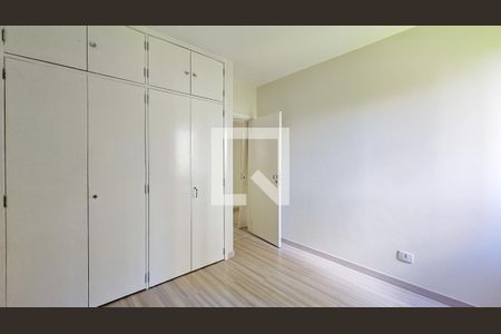 Apartamento à venda com 100m², 3 quartos e 2 vagas Apartamento à venda com 100m², 3 quartos e 2 vagasQuarto 2