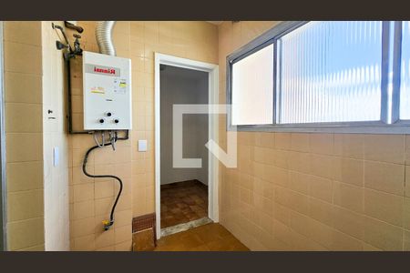 Apartamento à venda com 100m², 3 quartos e 2 vagas Apartamento à venda com 100m², 3 quartos e 2 vagasÁrea de Serviço