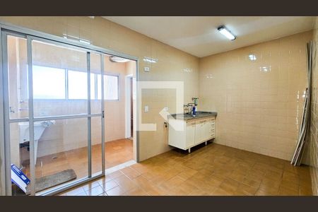 Apartamento à venda com 100m², 3 quartos e 2 vagas Apartamento à venda com 100m², 3 quartos e 2 vagasCozinha