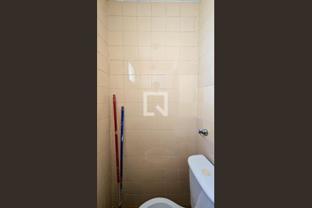 Apartamento à venda com 100m², 3 quartos e 2 vagas Apartamento à venda com 100m², 3 quartos e 2 vagasBanheiro 1