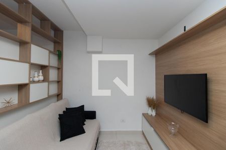 Sala de apartamento para alugar com 1 quarto, 24m² em Vila Mazzei, São Paulo