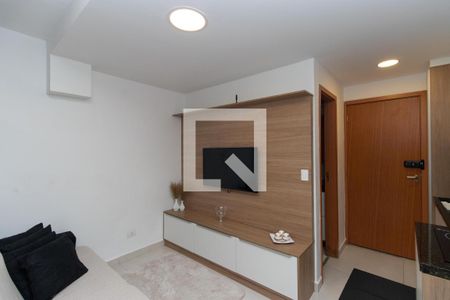 Sala de apartamento para alugar com 1 quarto, 24m² em Vila Mazzei, São Paulo