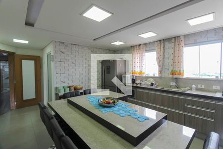 Apartamento à venda com 180m², 3 quartos e 4 vagasCozinha