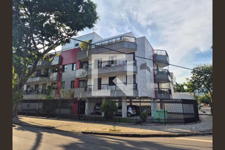 Apartamento para alugar com 87m², 2 quartos e 1 vaga Apartamento para alugar com 87m², 2 quartos e 1 vagaFachada