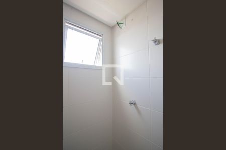 Apartamento à venda com 40m², 2 quartos e sem vaga Apartamento à venda com 40m², 2 quartos e sem vagaBanheiro