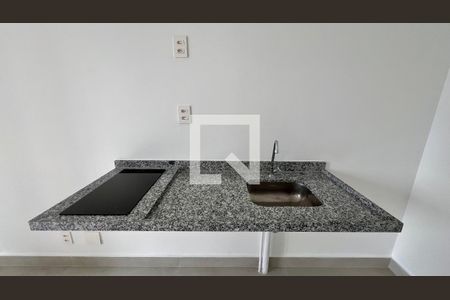 Cozinha de kitnet/studio à venda com 1 quarto, 26m² em Pinheiros, São Paulo