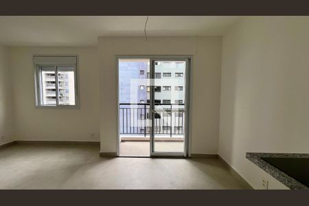 Sacada de kitnet/studio à venda com 1 quarto, 26m² em Pinheiros, São Paulo