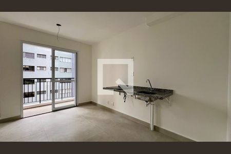 Sala / cozinha de kitnet/studio à venda com 1 quarto, 26m² em Pinheiros, São Paulo