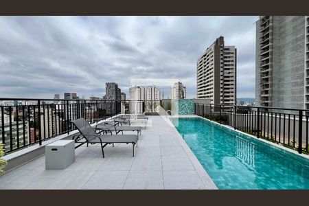 Studio à venda com 26m², 1 quarto e sem vagaPiscina