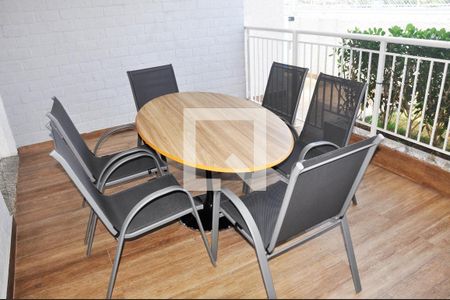 Apartamento à venda com 40m², 2 quartos e sem vagaÁrea comum