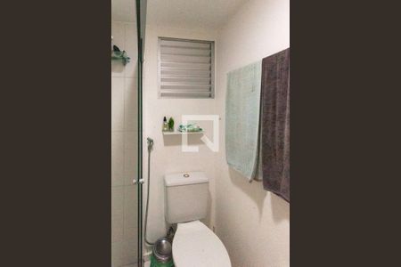 Apartamento à venda com 114m², 3 quartos e 2 vagas Apartamento à venda com 114m², 3 quartos e 2 vagasBanheiro da Suíte