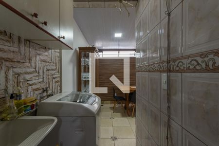 Apartamento à venda com 80m², 3 quartos e 1 vagaÁrea de Serviço