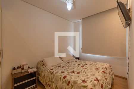 Apartamento à venda com 80m², 3 quartos e 1 vagaQuarto 2