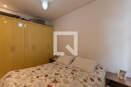 Apartamento à venda com 80m², 3 quartos e 1 vagaQuarto 2