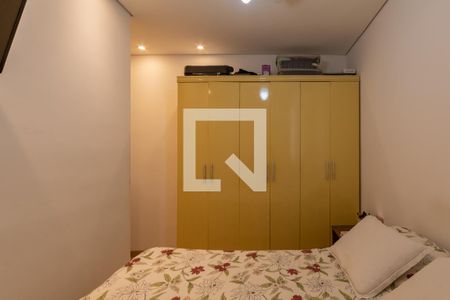 Apartamento à venda com 80m², 3 quartos e 1 vagaQuarto 2