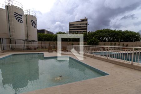 Apartamento à venda com 37m², 2 quartos e sem vagaÁrea comum - Piscina