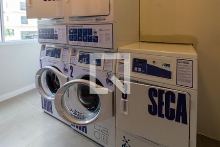 Apartamento à venda com 37m², 2 quartos e sem vagaÁrea comum - Lavanderia