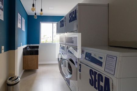 Apartamento à venda com 37m², 2 quartos e sem vagaÁrea comum - Lavanderia
