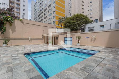 Apartamento para alugar com 40m², 1 quarto e 1 vagaÁrea comum - Piscina