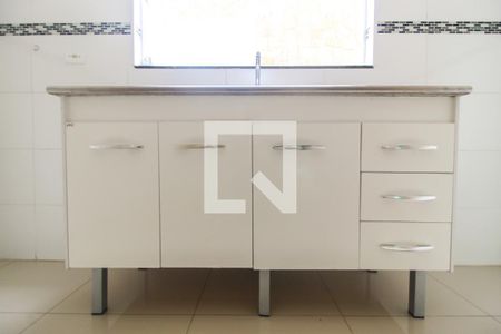 Casa à venda com 180m², 3 quartos e 4 vagas Casa à venda com 180m², 3 quartos e 4 vagasCozinha