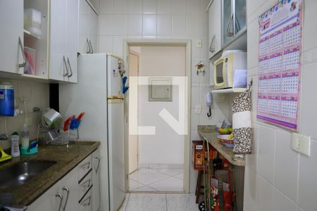 Apartamento à venda com 68m², 2 quartos e 2 vagas Apartamento à venda com 68m², 2 quartos e 2 vagasCozinha