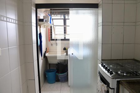 Apartamento à venda com 68m², 2 quartos e 2 vagas Apartamento à venda com 68m², 2 quartos e 2 vagasÁrea de Serviço