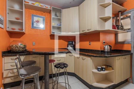 Apartamento à venda com 229m², 3 quartos e 2 vagasCozinha