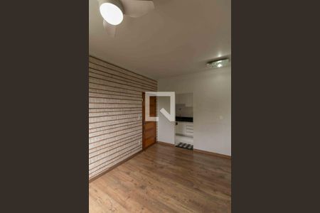 Sala de apartamento para alugar com 2 quartos, 54m² em São João Batista, Belo Horizonte