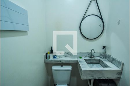 Lavabo de apartamento para alugar com 2 quartos, 100m² em Vila Bastos, Santo André