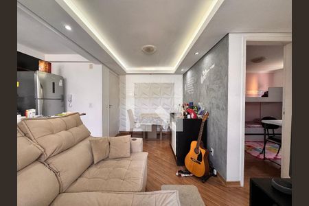 Apartamento à venda com 45m², 2 quartos e 1 vaga Apartamento à venda com 45m², 2 quartos e 1 vagaSala