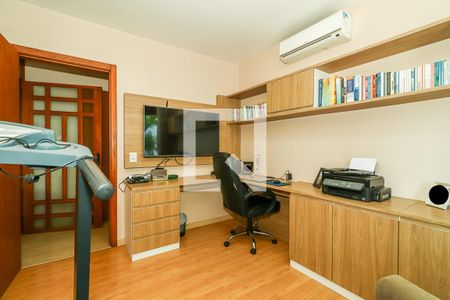 Apartamento à venda com 170m², 2 quartos e 2 vagasQuarto 2