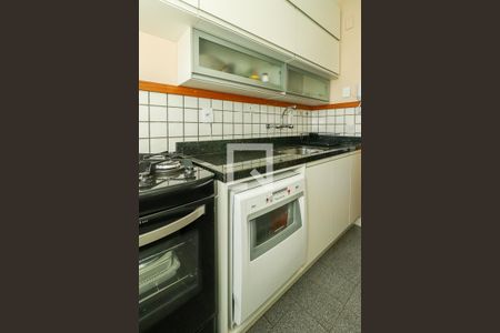 Apartamento à venda com 170m², 2 quartos e 2 vagasCozinha
