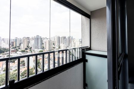 Apartamento à venda com 27m², 1 quarto e sem vaga Apartamento à venda com 27m², 1 quarto e sem vagaVaranda